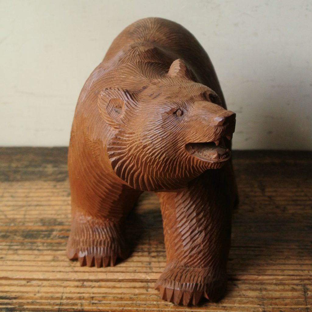 大型 木彫り熊 鮭くわえ熊 台座付き 木彫り彫刻 鮭喰い熊 北海道民芸品 
