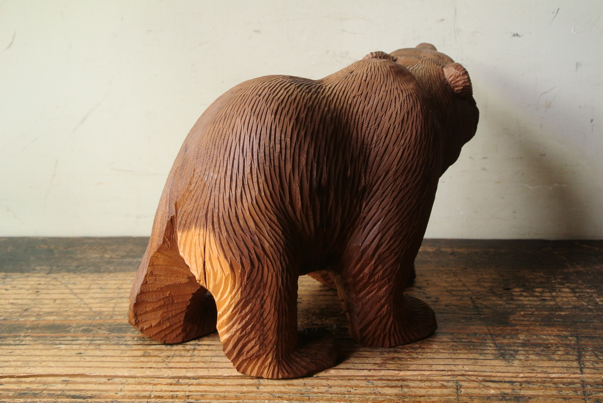 熊 木彫 置物 八雲 加藤作 加藤貞夫 BB02115 - 工芸品